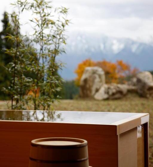 Family Suite, Satoyama Jujo The House