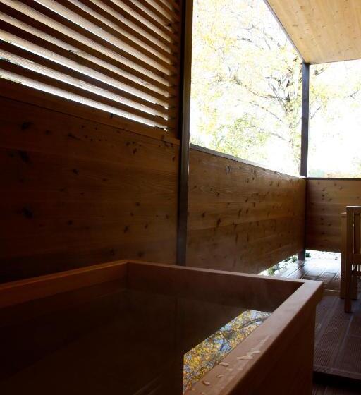 Семейный Номер, Satoyama Jujo The House