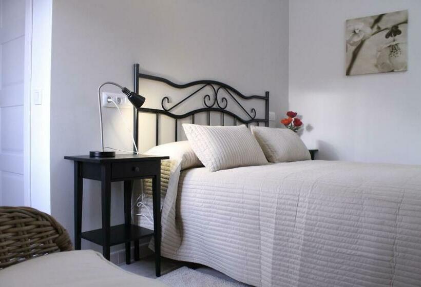 Номер Стандарт, Hostal Landhaus