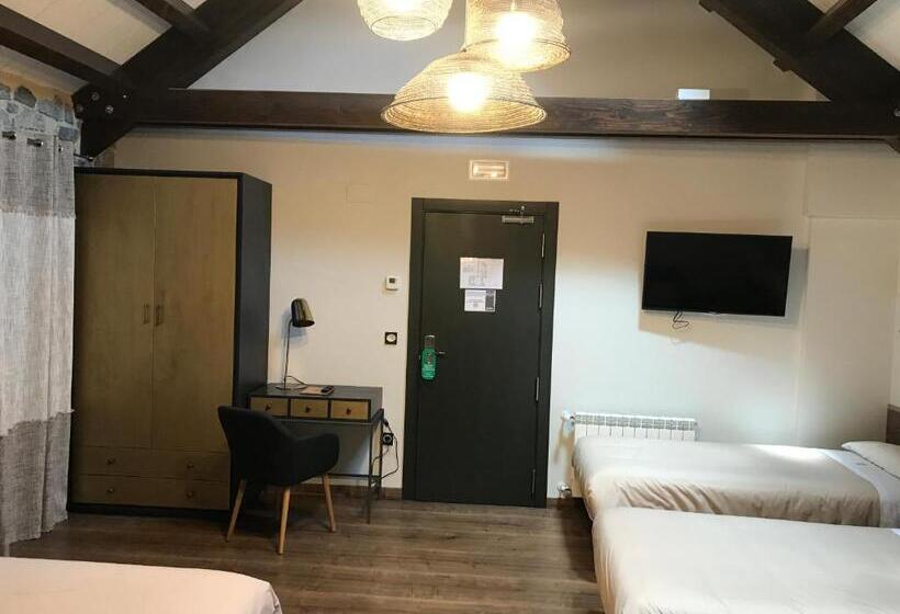 Семейный Номер Superior, Hostel Albergue Monte Perdido