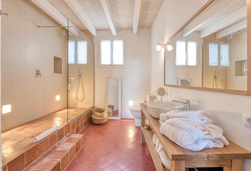 Люкс, Can Alberti 1740 Boutique