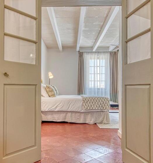 Люкс, Can Alberti 1740 Boutique