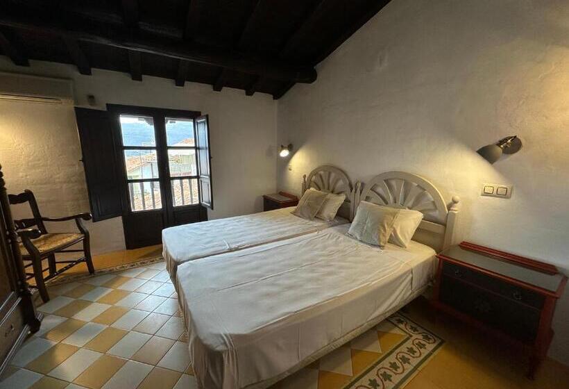 Дом 4 Спальни, Casa Rural La Grande
