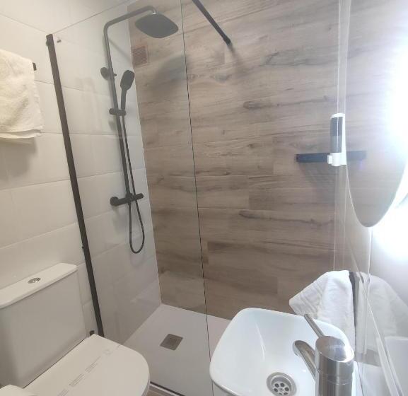 Номер Стандарт Индивидуальный, Hostal Lucy