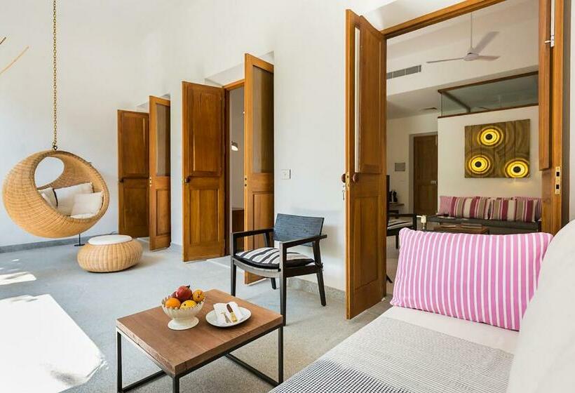Suite with Terrace, La Villa