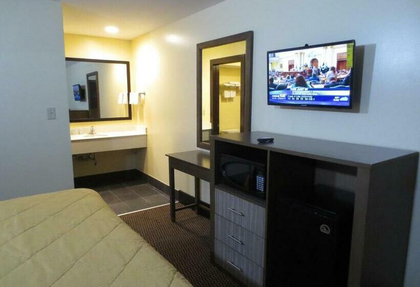 스탠다드 룸 킹사이즈 침대, Brick Motor Inn