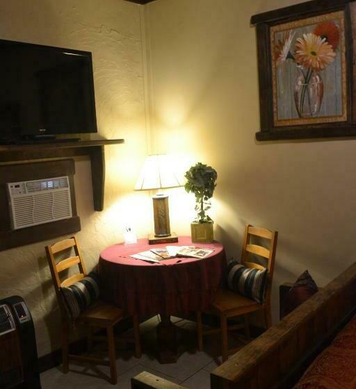 Четырехместный Номер Deluxe, Sheldon Street Lodge
