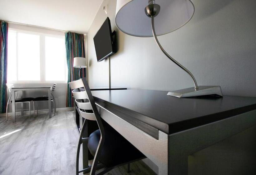 Люкс Кровать Кинг, Bolero Resort
