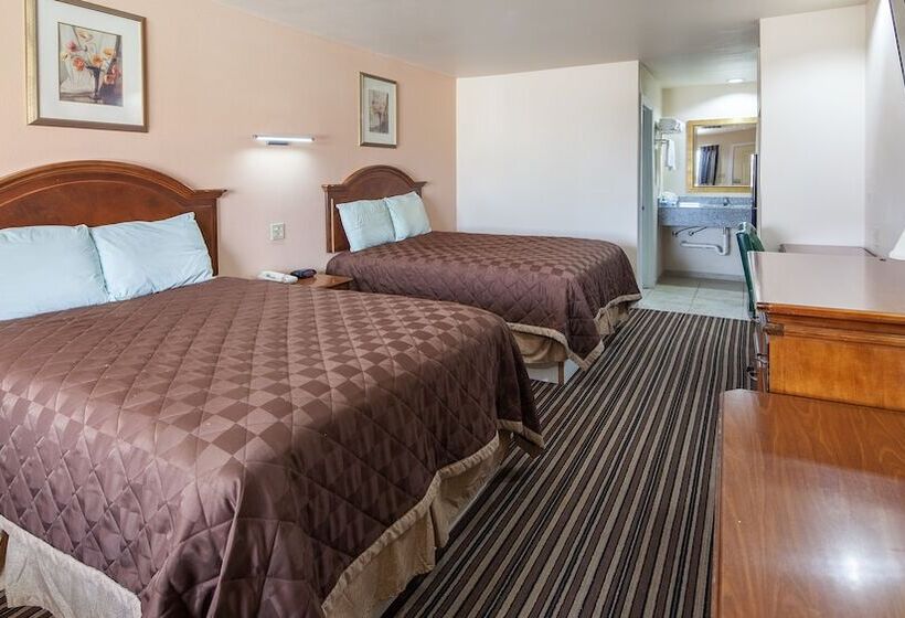 Номер Deluxe, Denver City Motel