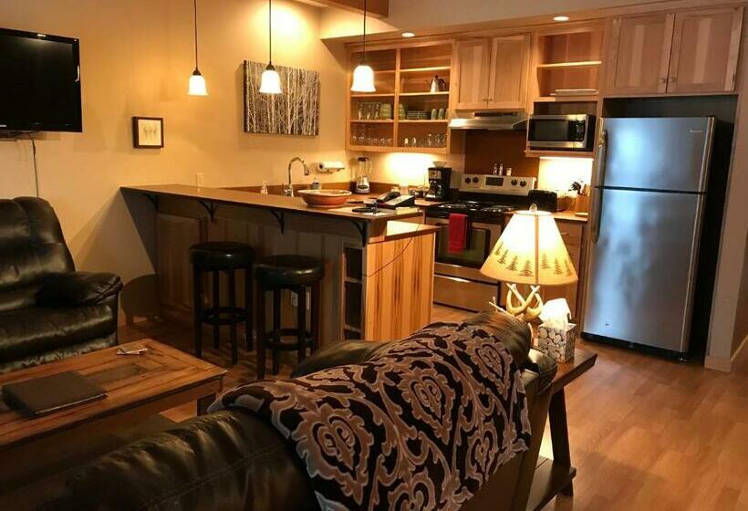 스위트 킹사이즈 침대, Twisp River Suites