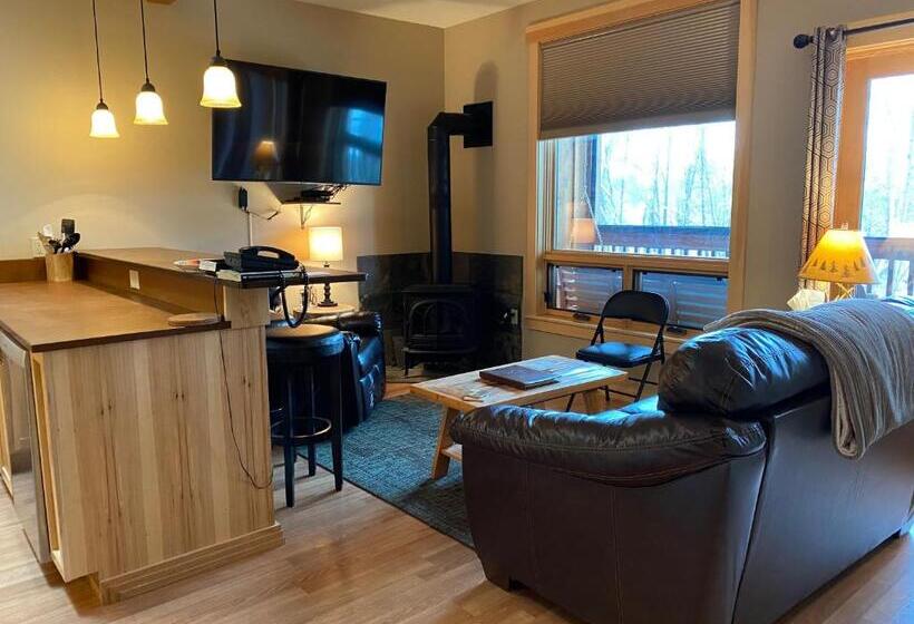 스위트, Twisp River Suites