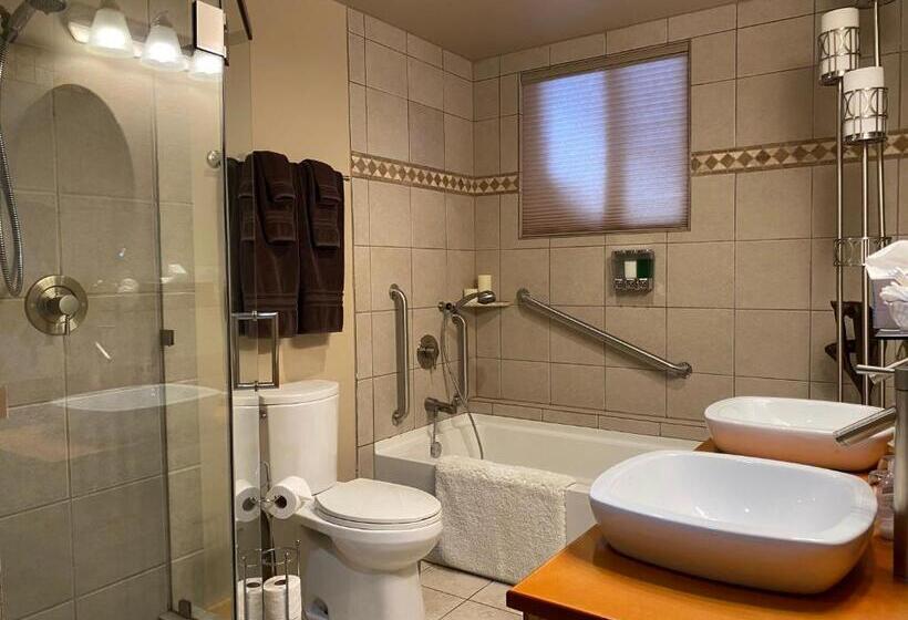 스위트, Twisp River Suites
