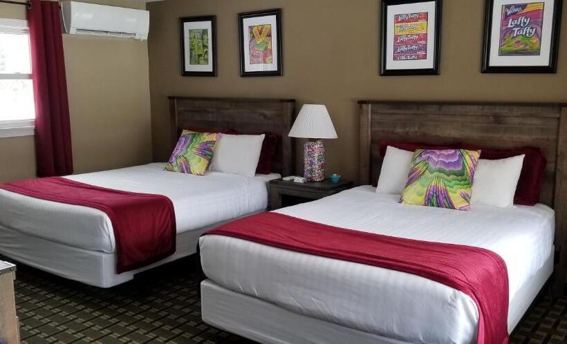 스탠다드 룸 더블 침대 2개, Middlebury Sweets Motel