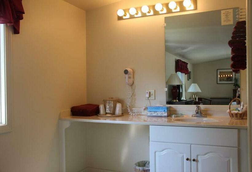 اتاق استاندارد با 2 تخت دوبل, Schooner Bay Motor Inn