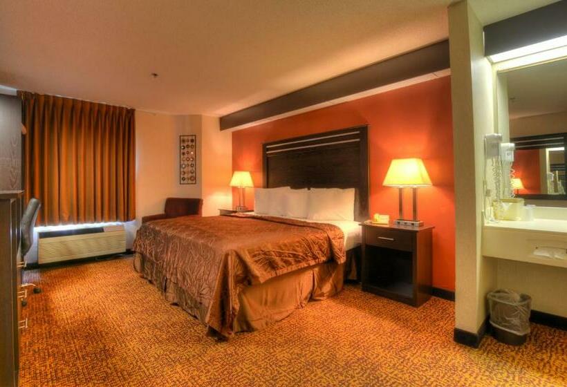 Стандартный Номер Кровать Кинг, Smoky Mountain Inn & Suites