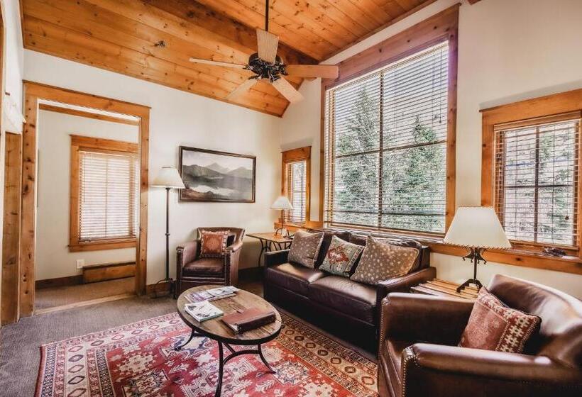 Люкс, Sundance Mountain Resort