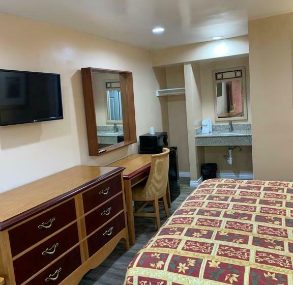 スタンダードルーム, Budget Inn Motel
