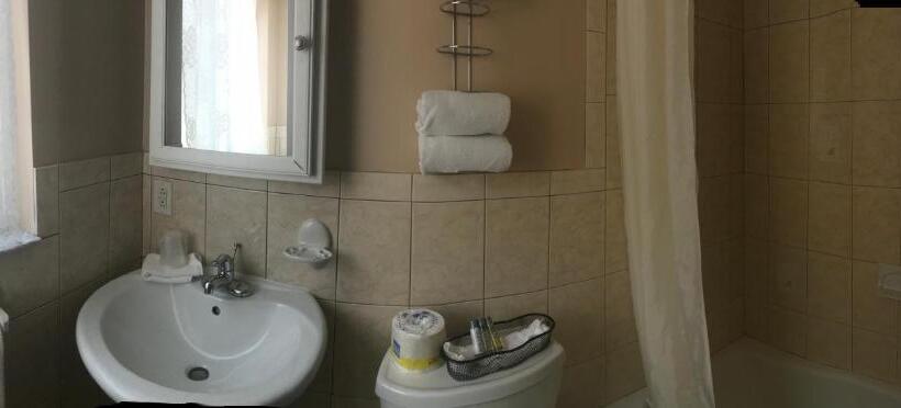 Люкс Повышенной Комфортности, Carlton House Motel And Suites