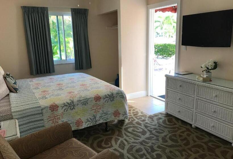 Студио Стандарт Кровать Кинг, Carlton House Motel And Suites