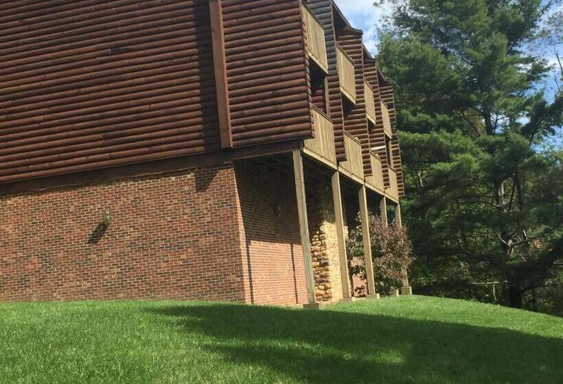 Четырехместный Номер Классик, Highland Hills Motel & Cabins