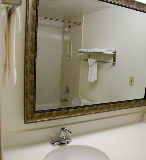 Стандартный Номер Кровать Кинг, Airport Inn