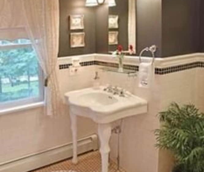 Номер Стандарт, Hilltop House Bed & Breakfast