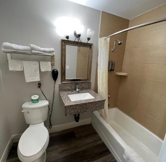 Quarto Estandar, Deluxe Inn Hawthorne/ Lax