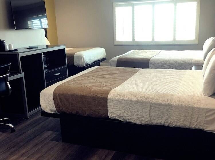 스탠다드 룸, Deluxe Inn Hawthorne/ Lax