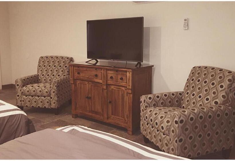 Трехместный Номер Superior, Harbour Inn