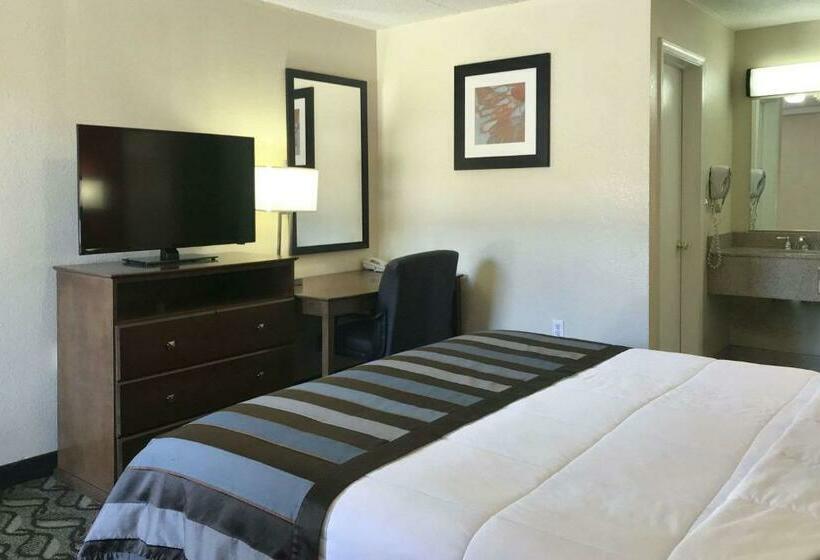 غرفة قياسية سرير كينج, Super 8 By Wyndham Greensburg