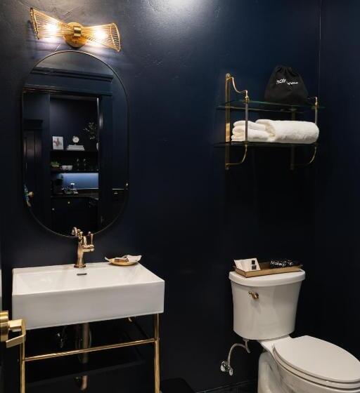 Люкс Повышенной Комфортности, The Hotel Melrose