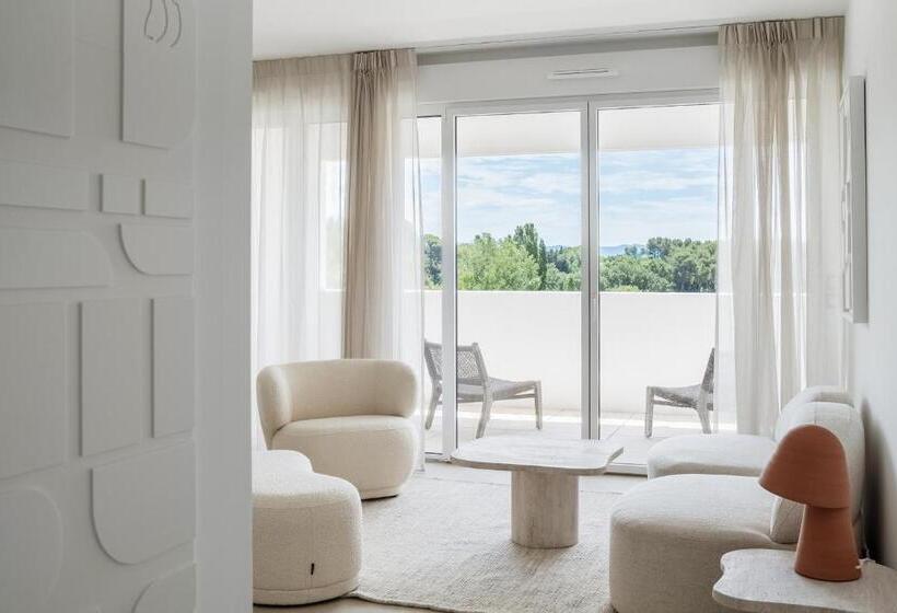 Полулюкс Одноместный с Террасой, Le Set Hôtel & Spa