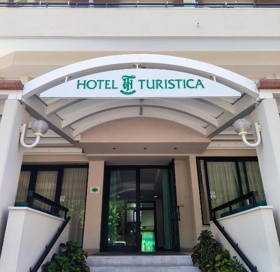 Семейный Номер, Turistica