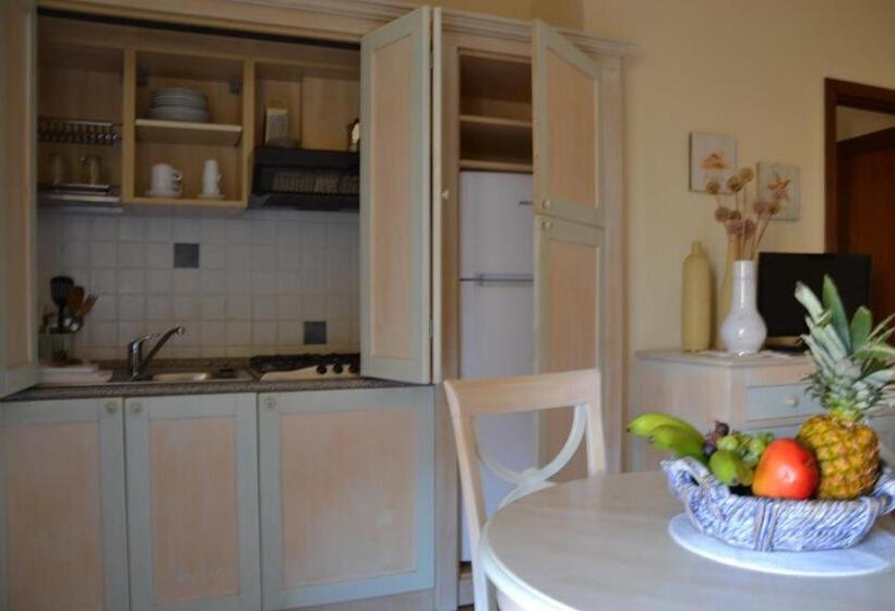オーシャンビュースイート, Villa Del Parco