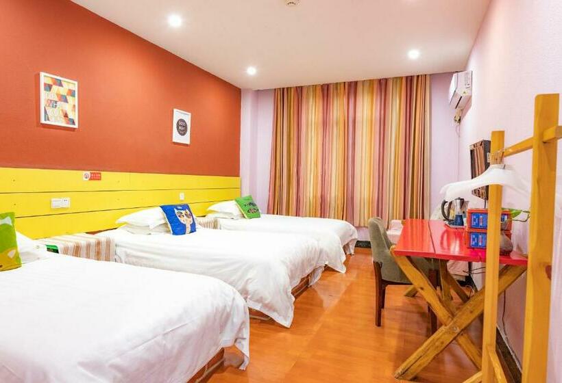 اتاق استاندارد سه نفره, Chengdu Dreams Travel International Youth Hostel