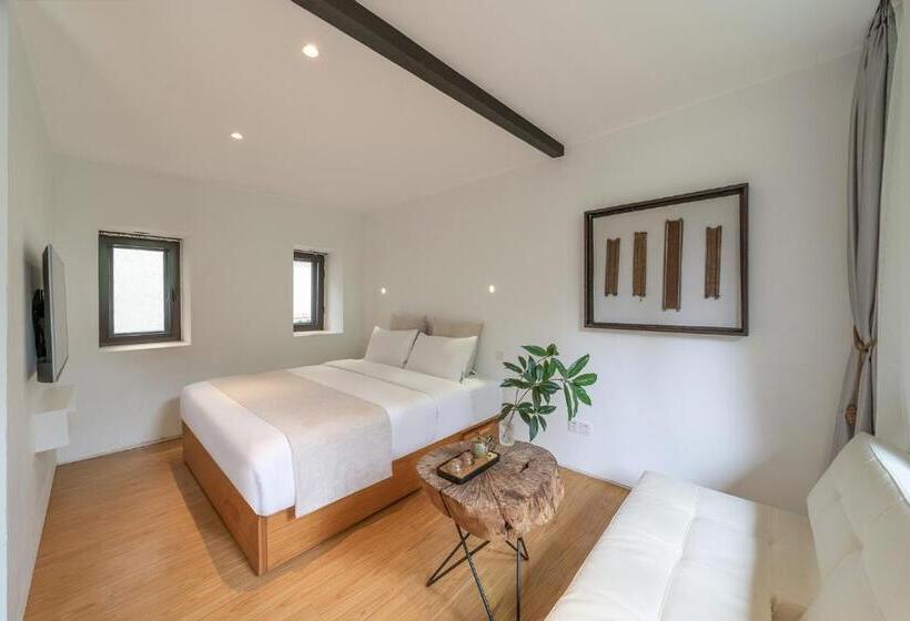 Номер Deluxe, The Bivou Lijiang