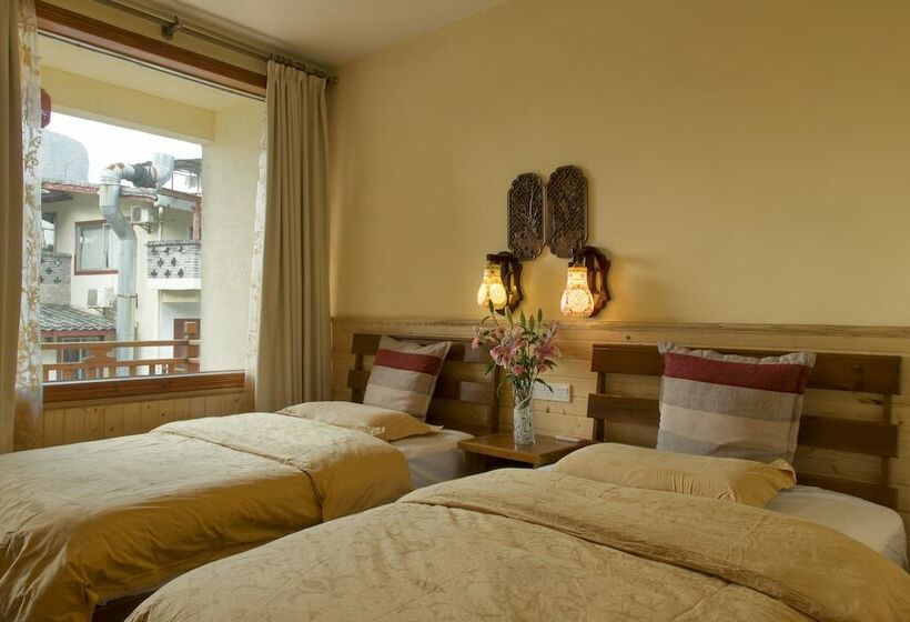חדר דלוקס, Snow Lion Riverside Resort