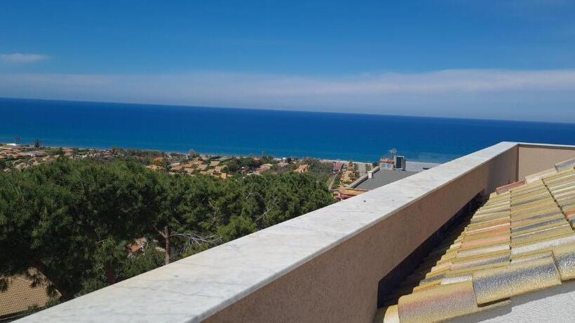 חדר סטנדרט לארבעה נוף לים, Belvedere Rent Rooms