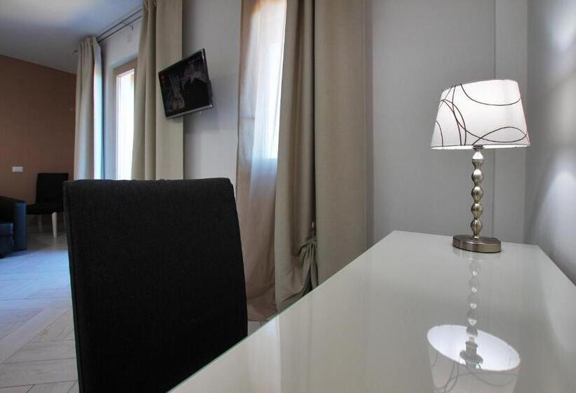 Четырехместный Номер Стандарт Вид на Море, Belvedere Rent Rooms