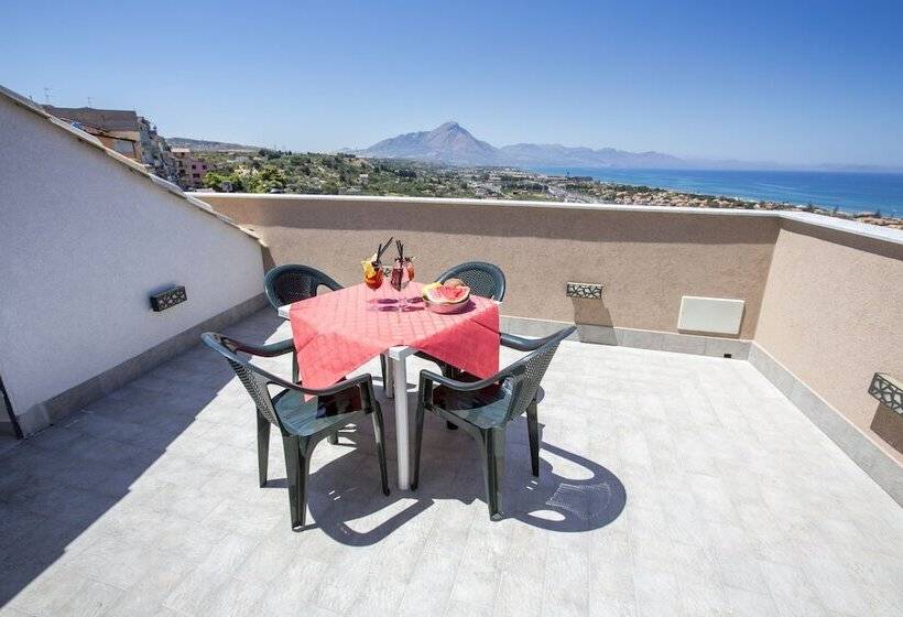 Пентхаус, Belvedere Rent Rooms