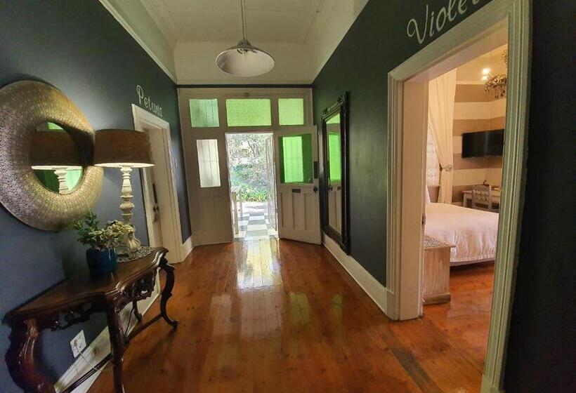 스탠다드 룸, Waterhouse Guest Lodge In Muckleneuk