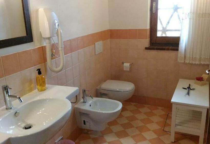 Quarto Estandar, Capanna 1826