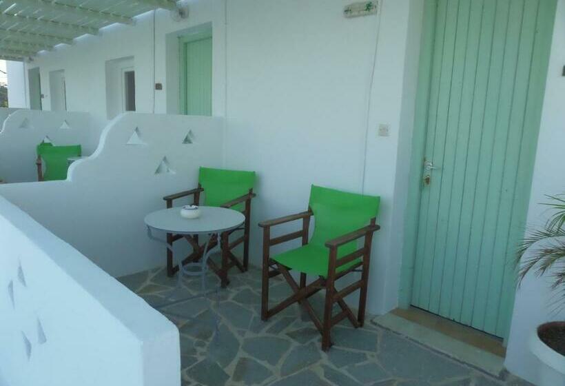 스탠다드 룸, Skyros Panorama Studios