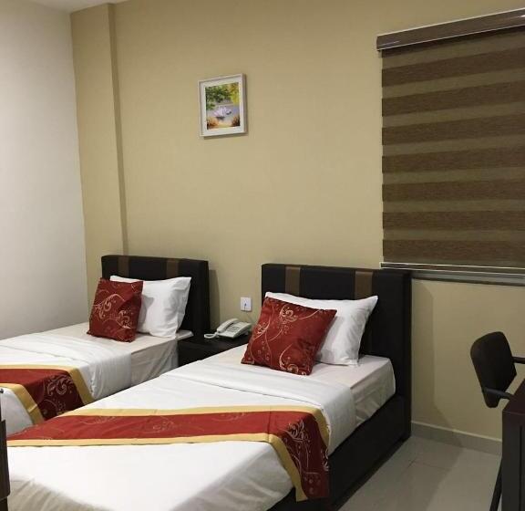 Номер Deluxe, Global Inn