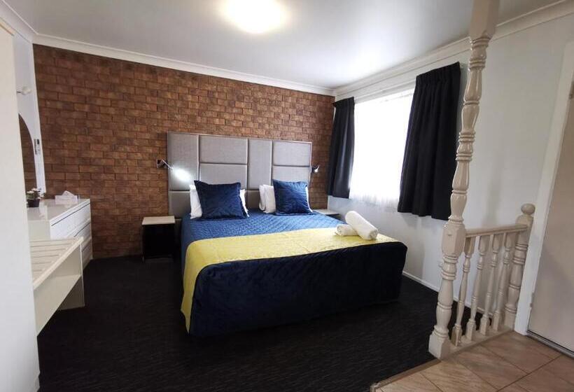 스위트 킹사이즈 침대, Leichhardt Motor Inn
