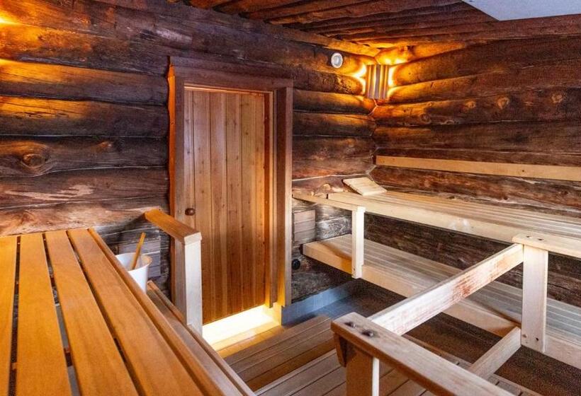Номер Стандарт Четырехместный Совместный Санузел, Kuukkeli Log Houses Aurora Resort