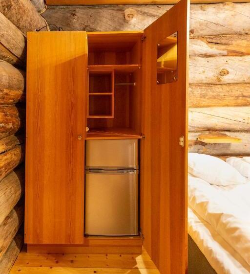 Трехместный Номер Стандарт Совместная Ванная, Kuukkeli Log Houses Aurora Resort