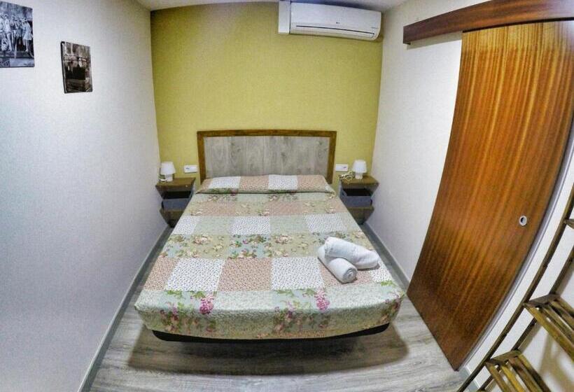 غرفة قياسية, L'Hostalet D'Arenys de Mar