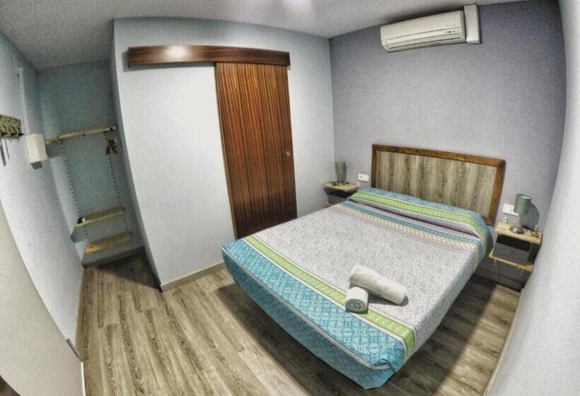 غرفة قياسية, L'Hostalet D'Arenys de Mar