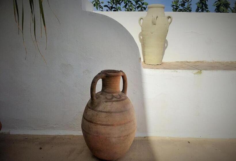 1 Bedroom Deluxe Apartment Sea View, Casa Papiro